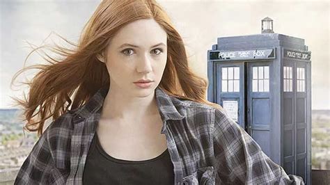 karen gillan desnuda|Dr Who star Karen Gillan reportedly found naked and。